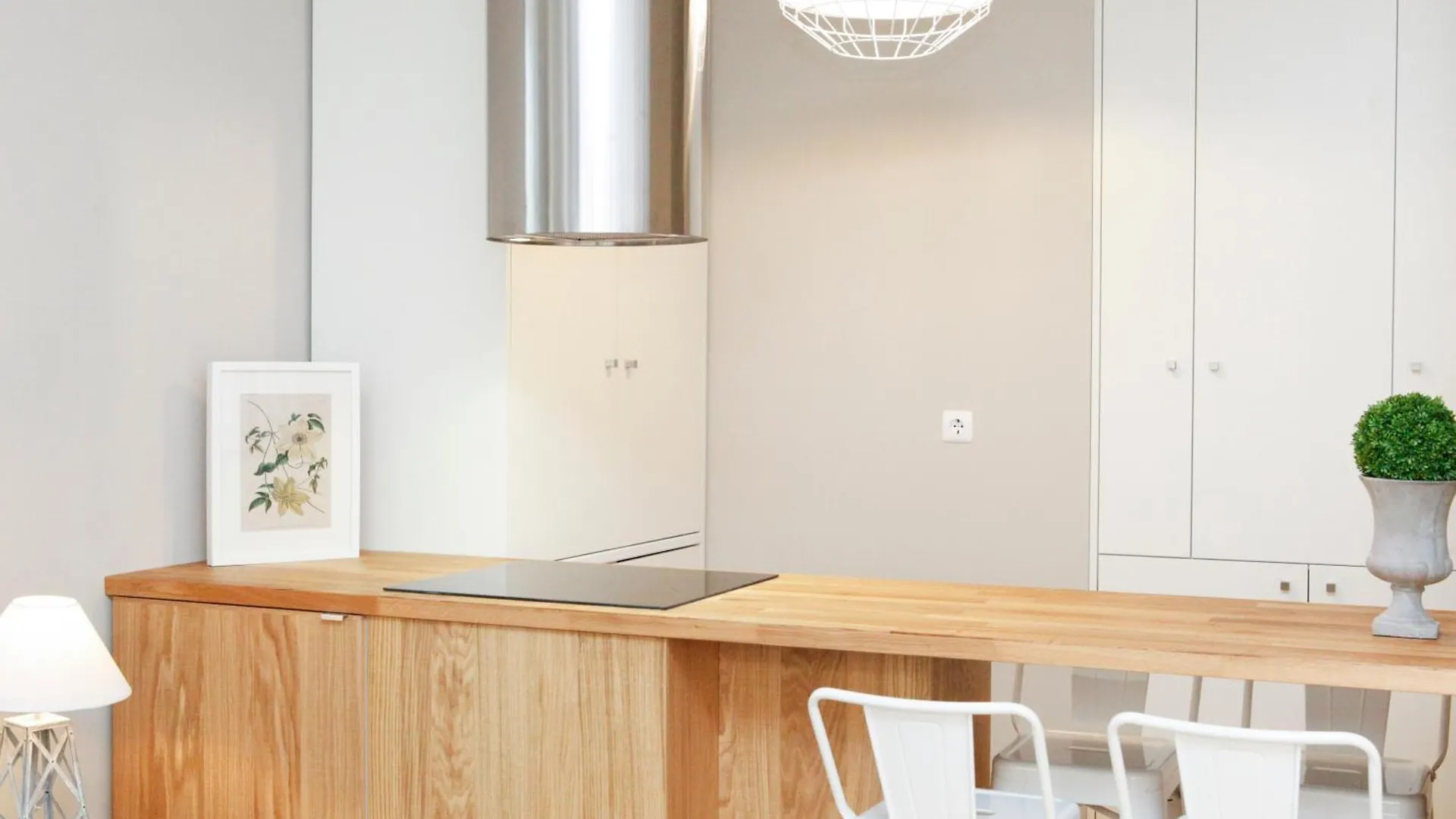 Flores Guest House Lisbon 4*,