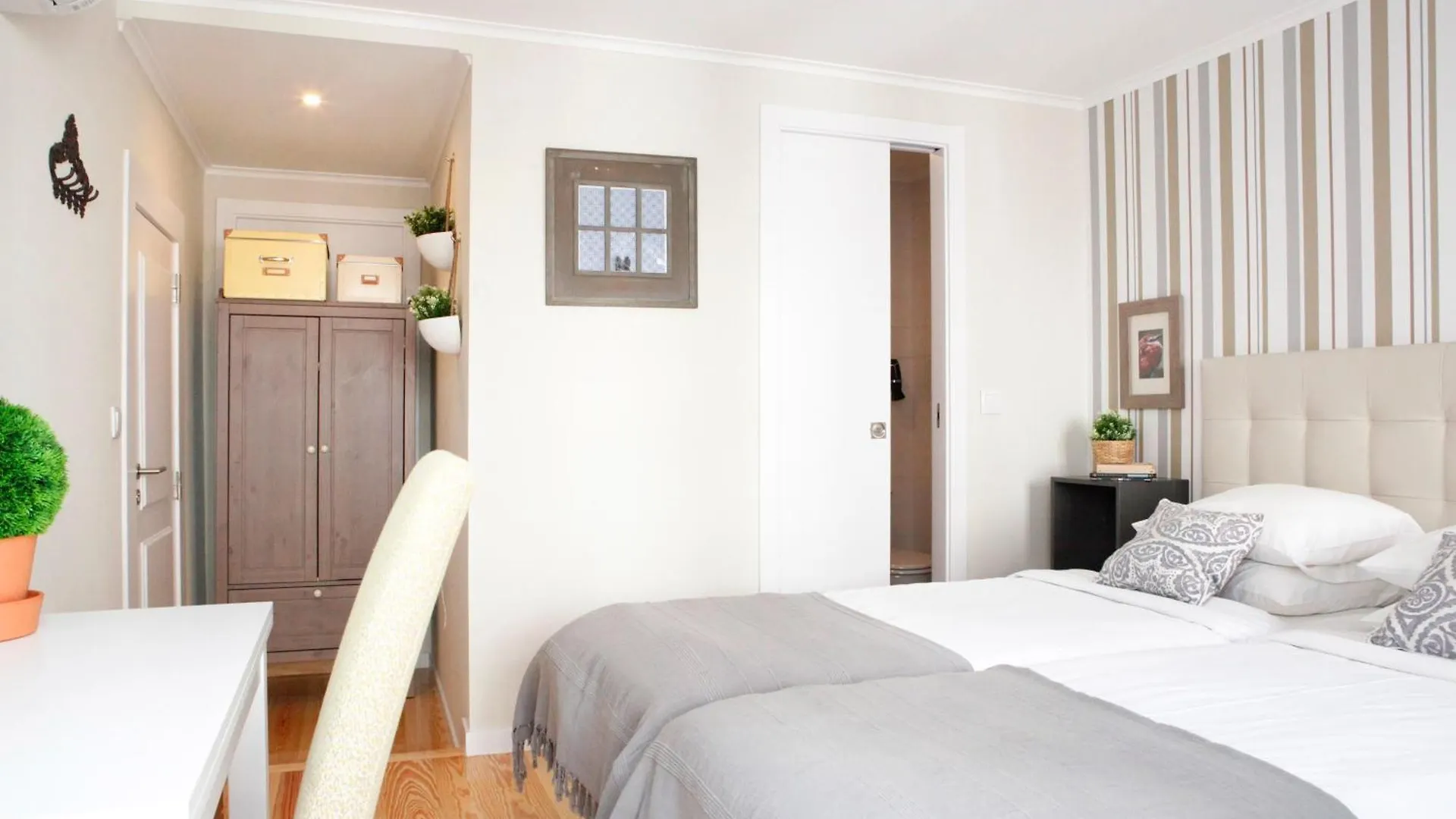 Flores Guest House Lisboa 4*,  Portugal